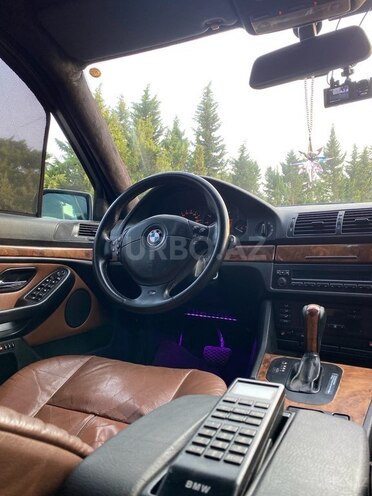 BMW 523 1998, 324,000 km - 2.8 л - Lənkəran