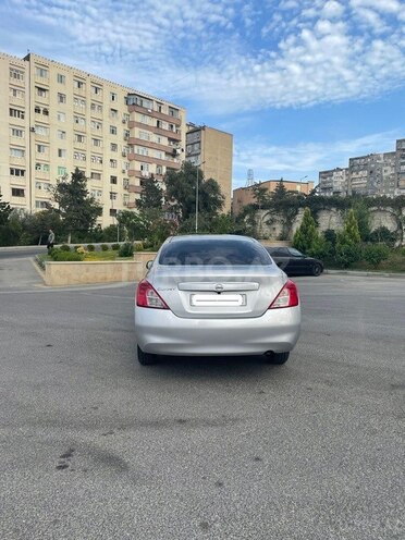 Nissan Sunny 2013, 234,268 km - 1.5 l - Bakı