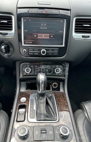 Volkswagen Touareg 2011, 300,947 km - 3.6 l - Bakı
