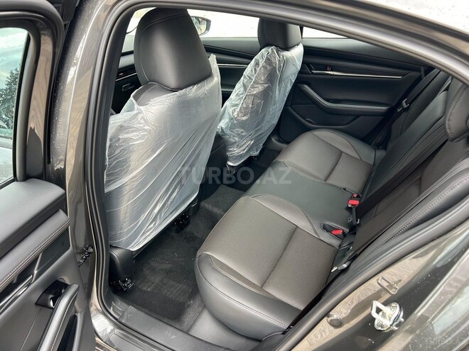 Mazda 3-11