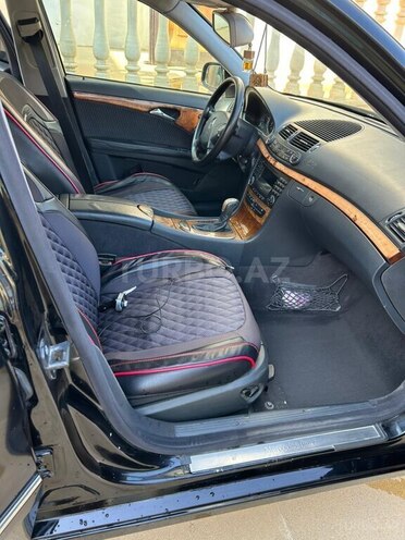 Mercedes E 260 2003, 258,000 km - 2.6 l - Bakı