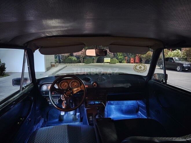 LADA (VAZ) 2106-7
