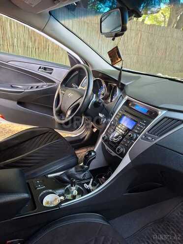 Hyundai Sonata 2013, 200,000 km - 2.0 l - Bakı