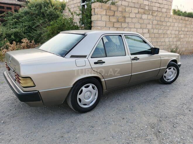 Mercedes 190 1991, 211,245 km - 1.8 l - Bərdə