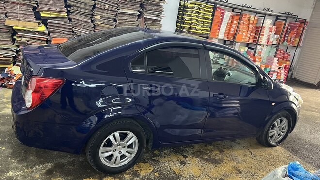 Chevrolet Aveo-4