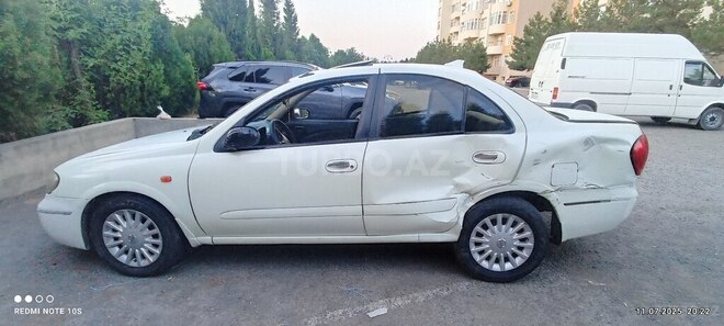 Nissan Sunny 2005, 270,000 km - 1.6 l - Gəncə