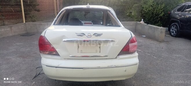 Nissan Sunny 2005, 270,000 km - 1.6 l - Gəncə