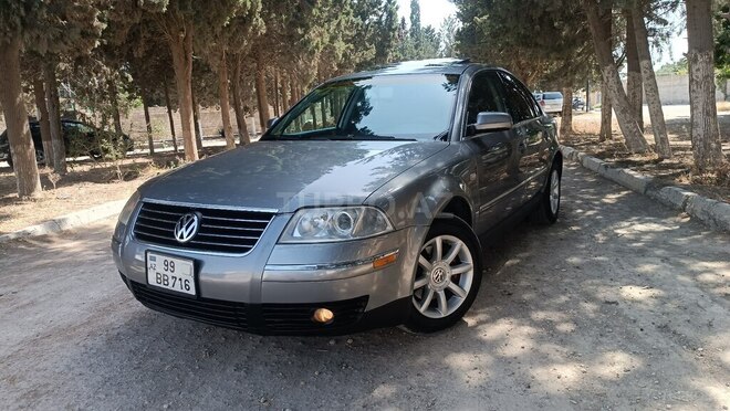 Volkswagen Passat 2003, 285,542 km - 1.8 l - Bakı