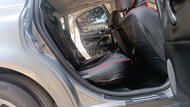 Volkswagen Passat 2003, 285,542 km - 1.8 l - Bakı