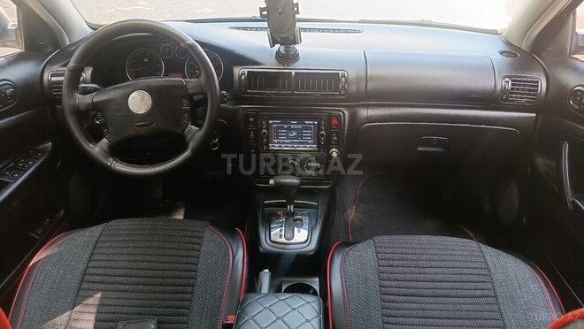 Volkswagen Passat 2003, 285,542 km - 1.8 l - Bakı