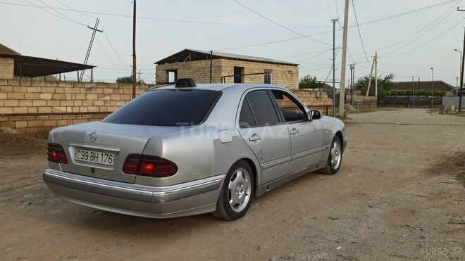 Mercedes E 220 d 1999, 620,000 km - 2.2 l - Şirvan