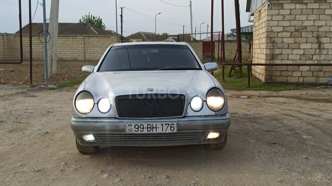 Mercedes E 220 d 1999, 620,000 km - 2.2 l - Şirvan