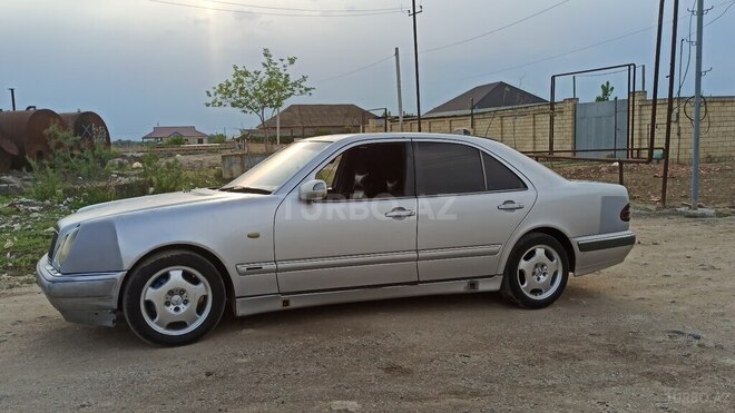 Mercedes E 220 d 1999, 620,000 km - 2.2 l - Şirvan
