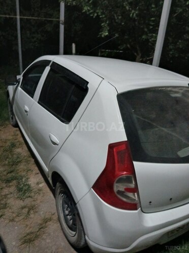 Renault Sandero 2012, 267,756 km - 1.6 l - Kürdəmir