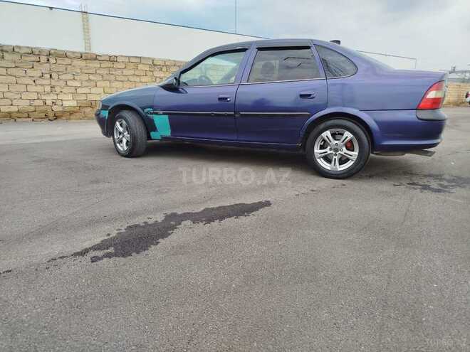 Opel Vectra 1996, 419,000 km - 1.8 l - Sumqayıt