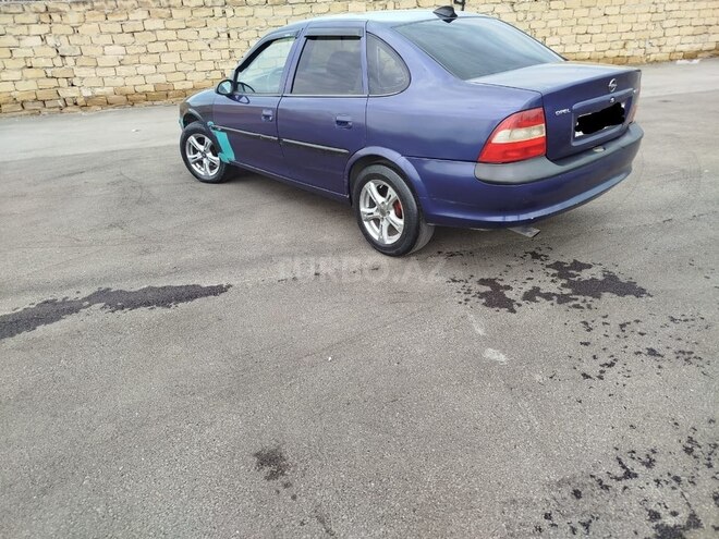 Opel Vectra 1996, 419,000 km - 1.8 l - Sumqayıt