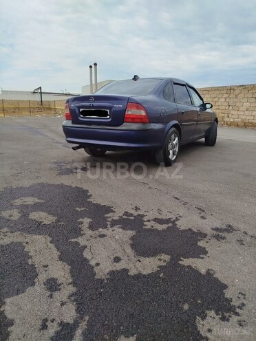 Opel Vectra 1996, 419,000 km - 1.8 l - Sumqayıt