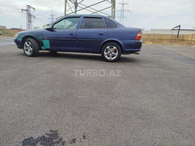 Opel Vectra 1996, 419,000 km - 1.8 l - Sumqayıt