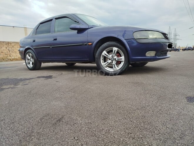 Opel Vectra 1996, 419,000 km - 1.8 l - Sumqayıt