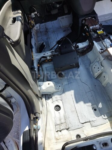 Toyota Prius-16