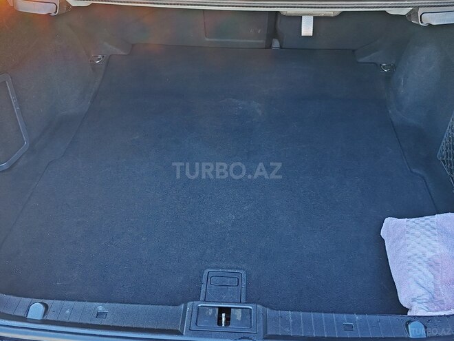 Mercedes E 220 d 4MATIC 2016, 309,000 km - 2.0 l - Tovuz