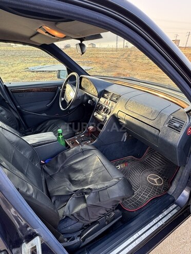 Mercedes C 180 1997, 215,000 km - 1.8 l - Bakı