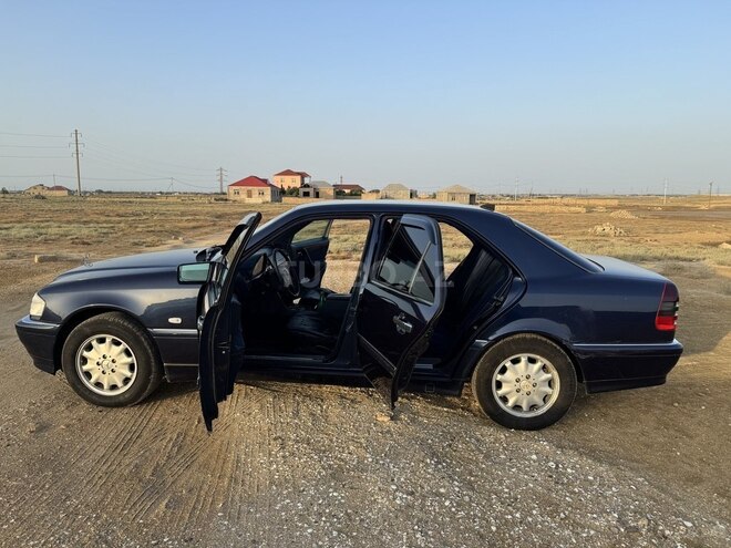Mercedes C 180 1997, 215,000 km - 1.8 l - Bakı