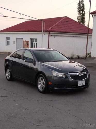 Chevrolet Cruze 2013, 286,350 km - 1.4 л - Şəki
