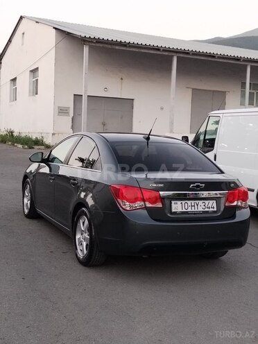 Chevrolet Cruze 2013, 286,350 km - 1.4 л - Şəki