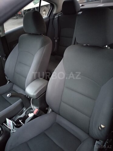 Chevrolet Cruze 2013, 286,350 km - 1.4 л - Şəki