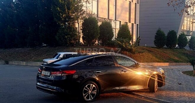 Kia Optima 2016, 218,871 km - 2.4 л - Beyləqan