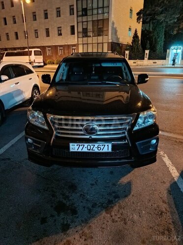 Lexus LX 570-1