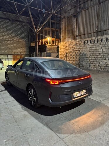 Changan Qiyuan A05 2025, 0 km - 1.5 л - Bakı