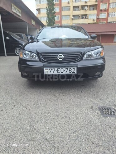 Nissan Maxima-1