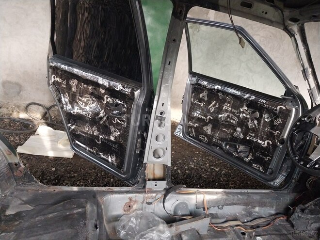 LADA (VAZ) 2115 2009, 225,000 km - 1.6 l - Bakı