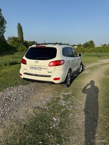 Hyundai Santa Fe-3
