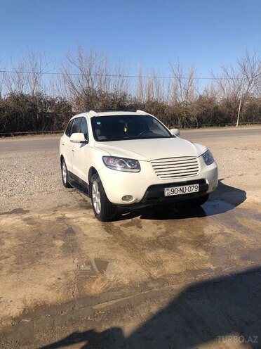 Hyundai Santa Fe-5