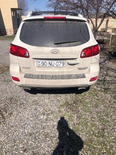 Hyundai Santa Fe-8