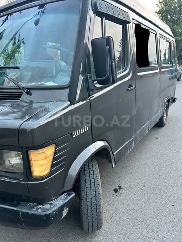 Mercedes 208 D 1991, 285,565 km - 2.5 l - Gəncə