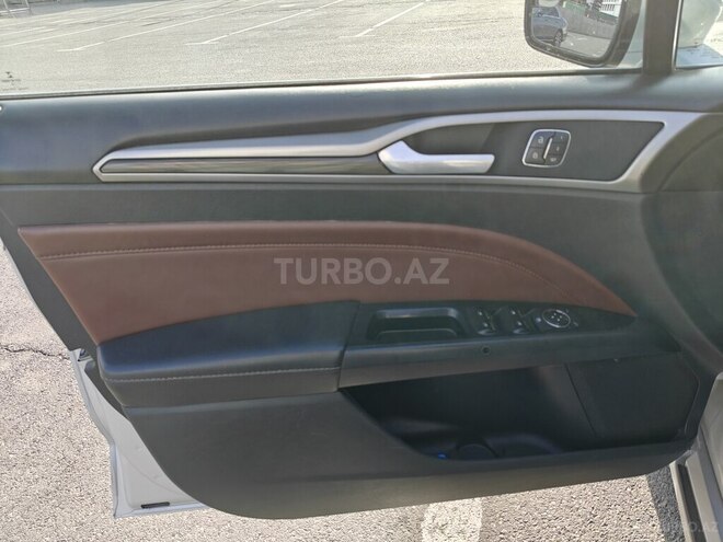 Ford Fusion (North America)-11