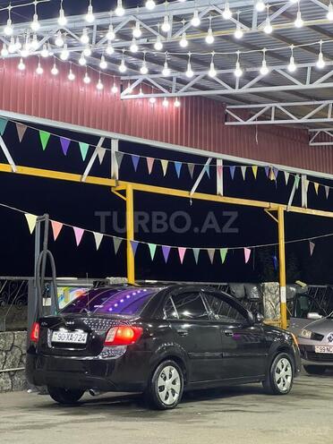 Kia Rio 2009, 450,000 km - 1.4 l - Bakı
