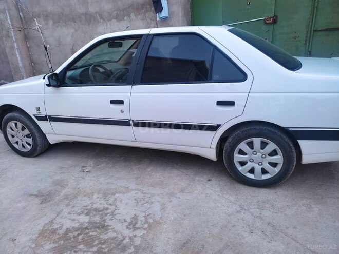 Peugeot 405 2020, 39,390 km - 1.6 l - Bakı