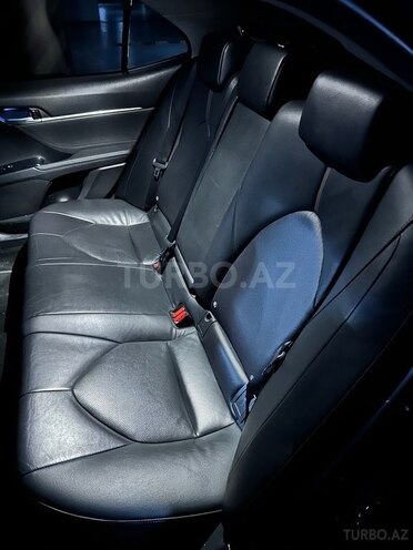 Toyota Camry-2