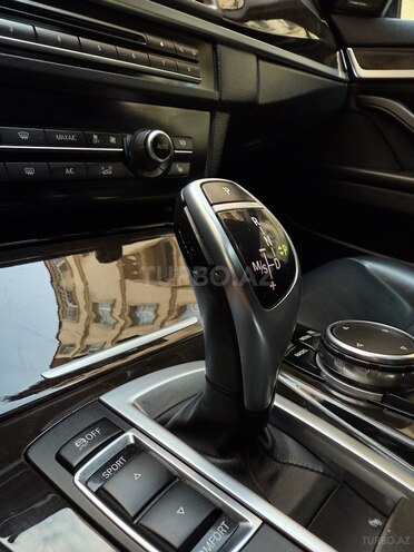 BMW 528 2016, 250,000 km - 2.0 l - Bakı