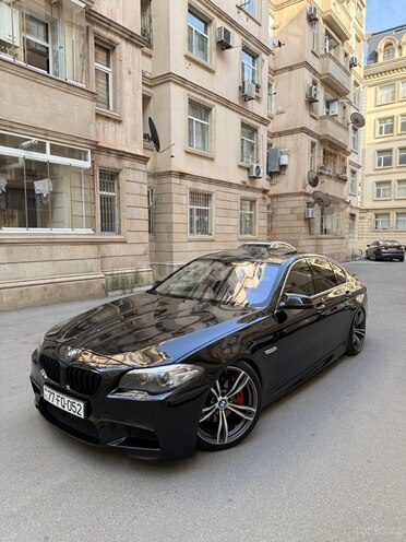BMW 528 2016, 250,000 km - 2.0 l - Bakı