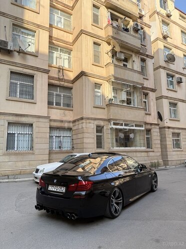 BMW 528 2016, 250,000 km - 2.0 l - Bakı