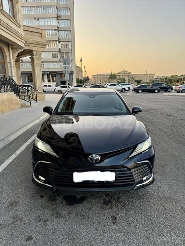 Toyota Camry-3