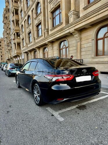 Toyota Camry-4