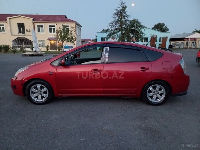 Toyota Prius-6