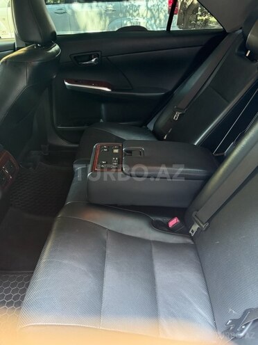 Toyota Camry-3